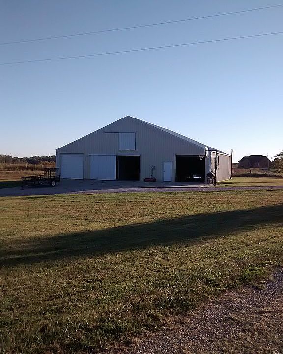 2nd image of 3590 Hammonsville Rd