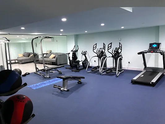 Rented by Compass | media 13