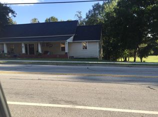 396 W Memorial Dr #B, Dallas, GA 30132