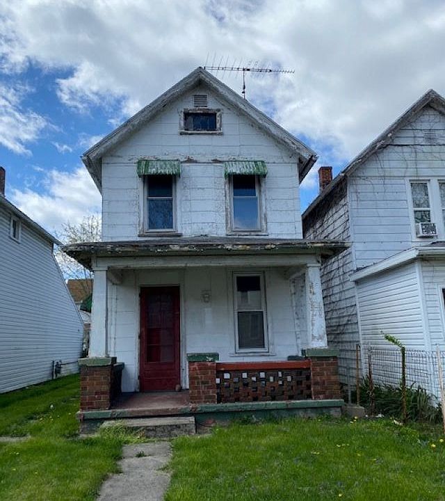 1st image of 502 N 17th St