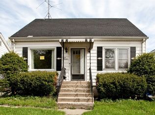 311 Stone St, Joliet, IL 60435