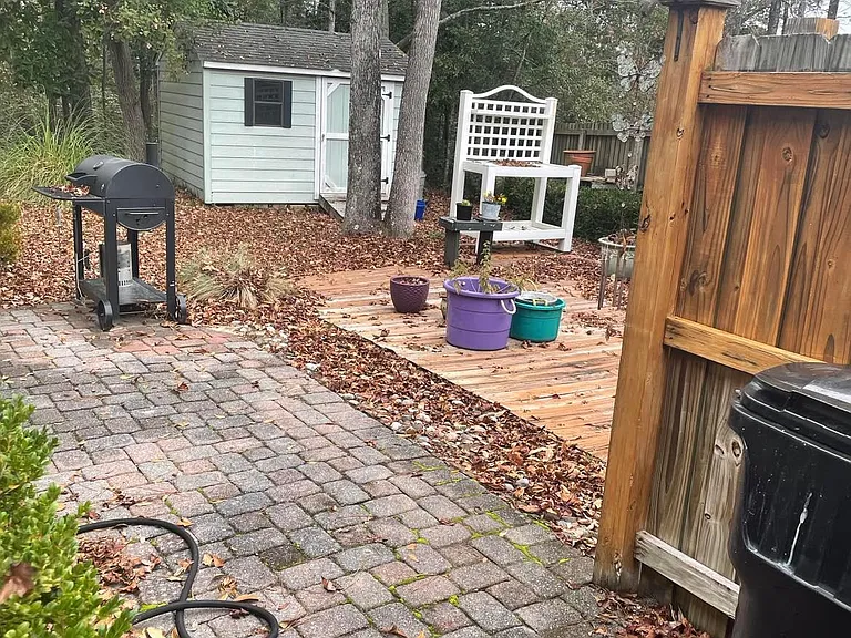 120 Hayfield Ct — Photo 15