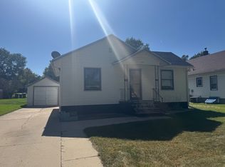 1214 4th St, Brookings, SD 57006