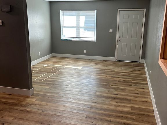 3rd image of 526 Cape Meadows Cir #526