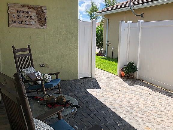 5th image of 9962 SW Eastbrook Cir