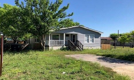 2nd image of 313 Esma St