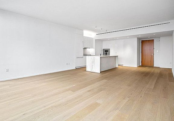 4th image of 695 1st Ave #34L