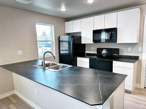 3747 Highway 200 E #106