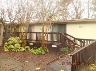 28741 River Rd, Cloverdale, CA 95425