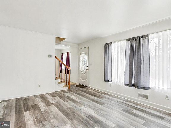 5th image of 5402 Todd Ave