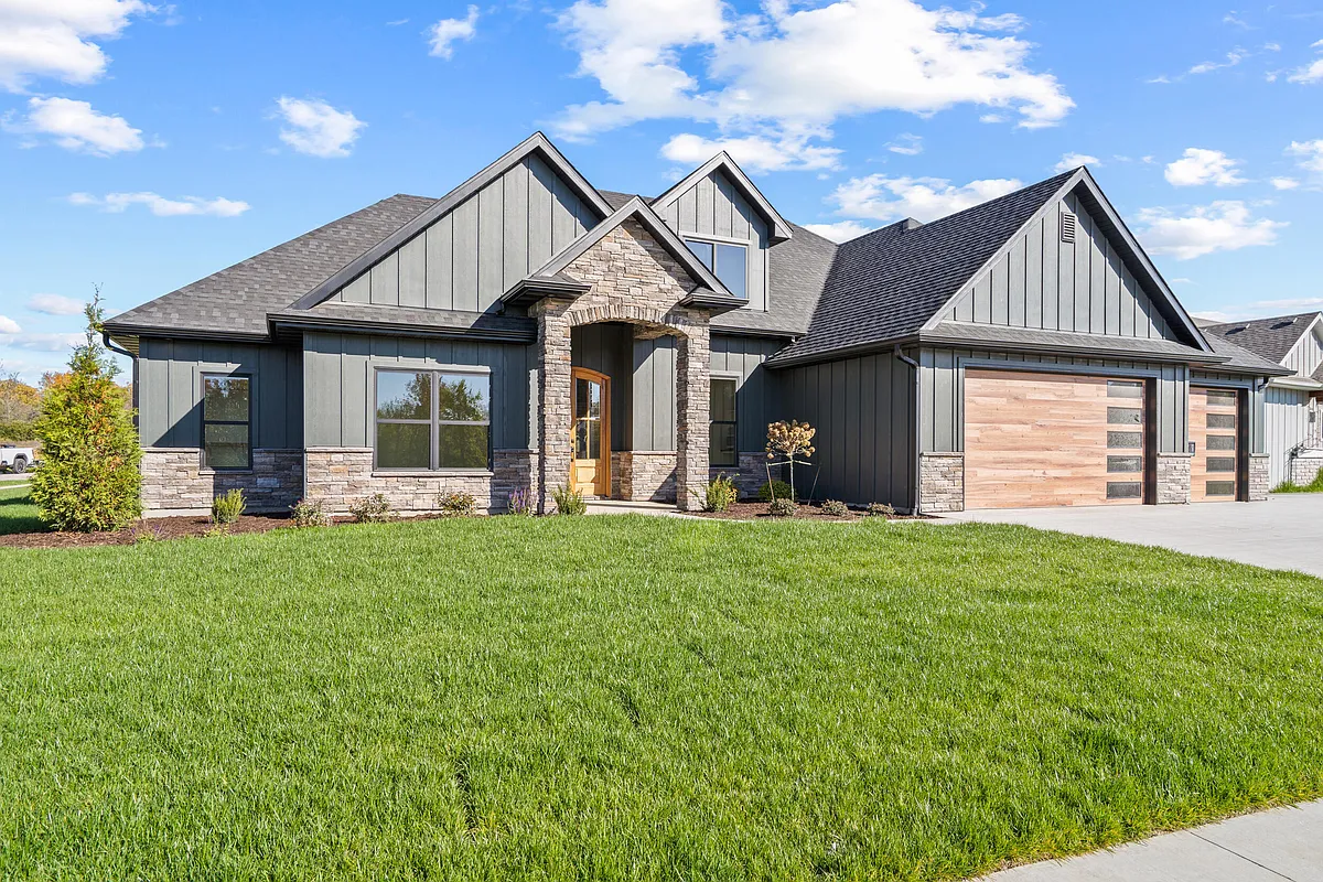Building Photo - 2801 Easley Cabin Cir