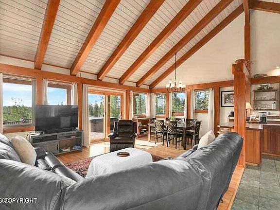 5th image of 37905 Hall Rd