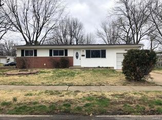 2315 Flight Dr, Florissant, MO