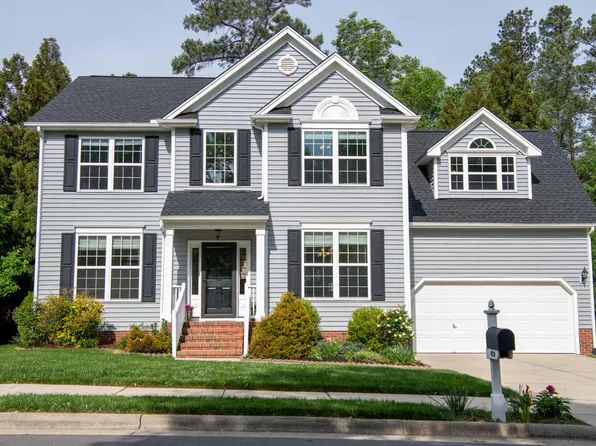 101 Worsham Dr, Chapel Hill, NC 27516