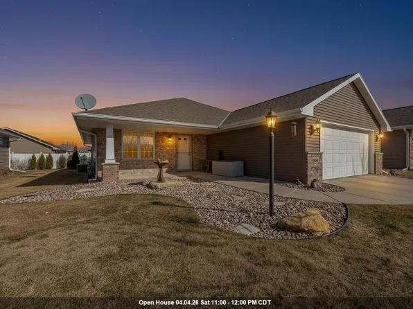 3865 Meunier Ln, Green Bay, WI 54311