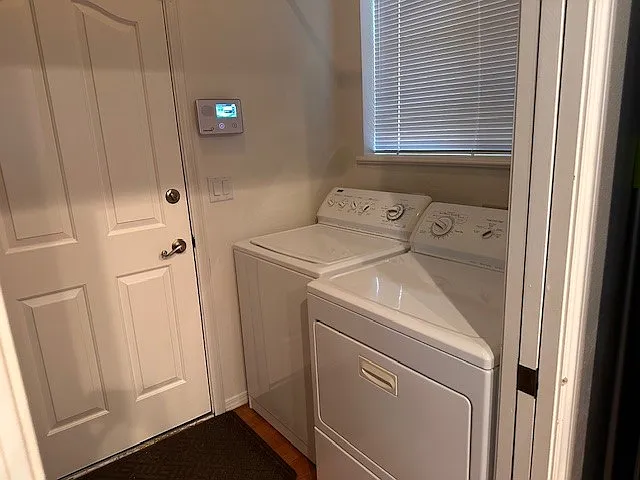 1768 Rolling Hills Dr — Photo 30