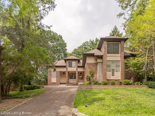 300 Penruth Ave, Louisville, KY 40207