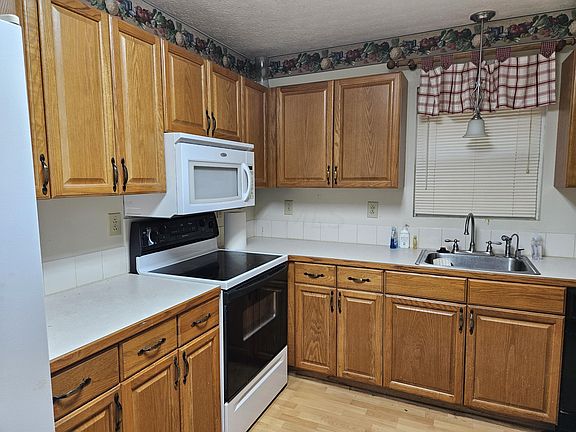 4th image of 59 S Belmar Dr