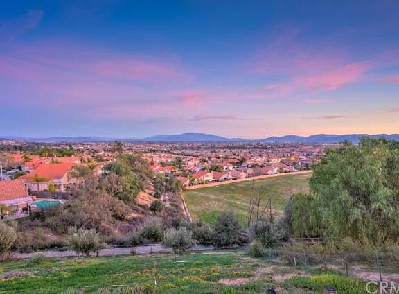 2nd image of 25258 Madrone Dr
