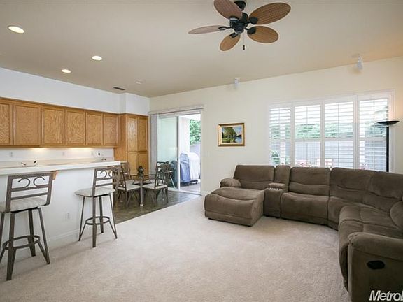 4th image of 120 Orrington Cir