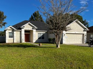 17 Radium Ln, Palm Coast, FL 32164