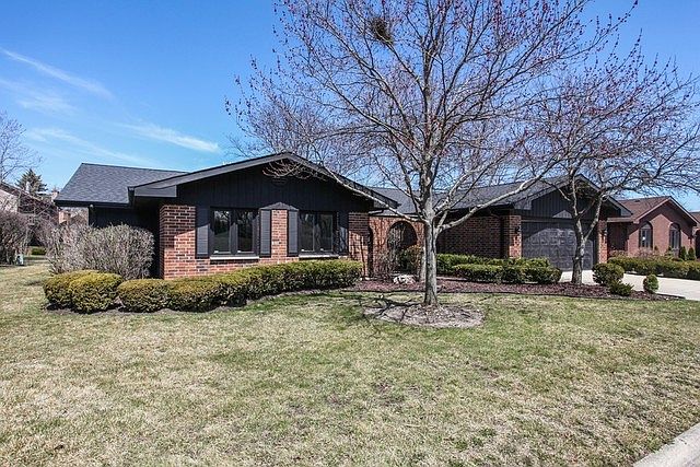 1st image of 3136 River Falls Dr