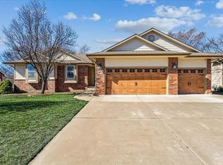 4945 N Highland St, Wichita, KS 67220