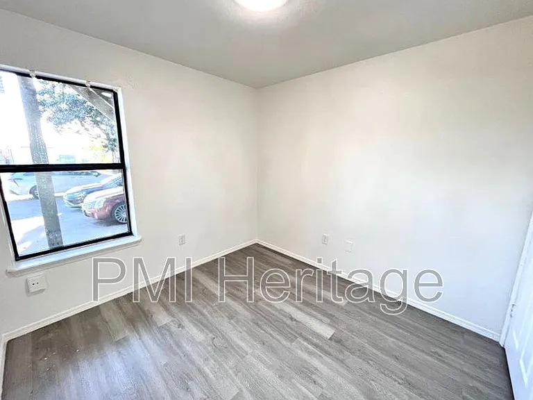 606 Virginia St #102 — Photo 10