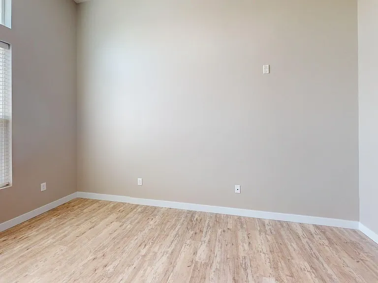 2500 Hudson Way — Photo 36