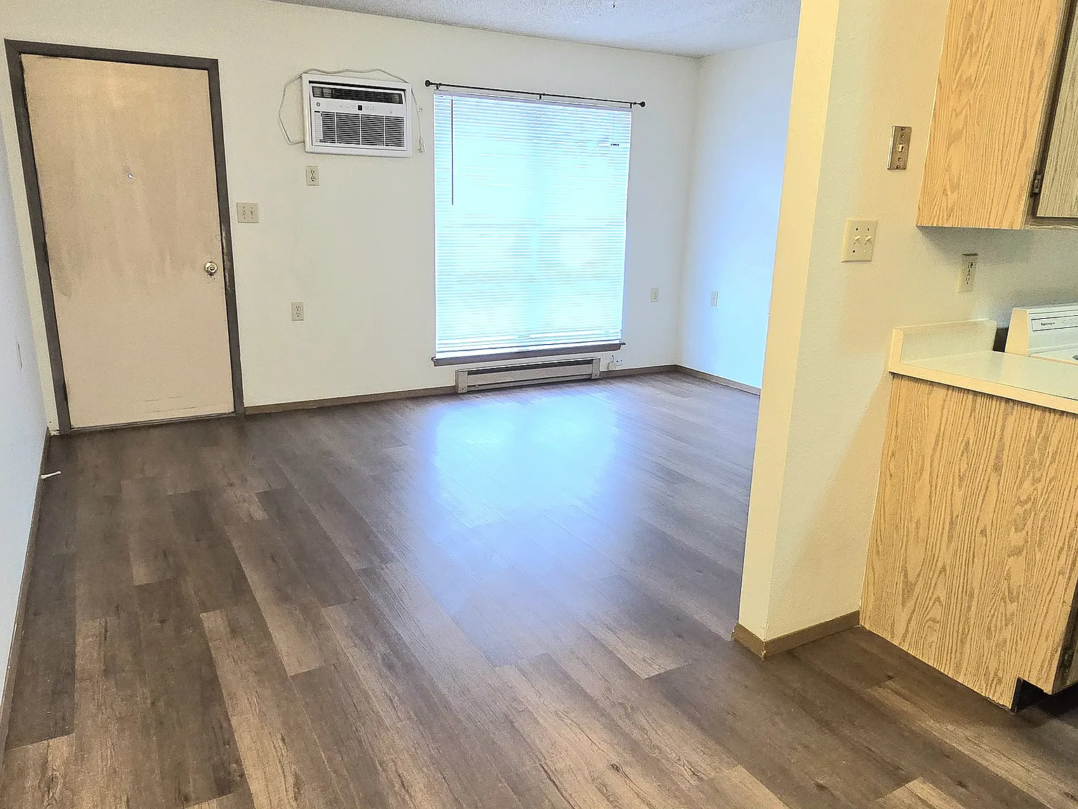1 bed, 600 sqft, $650 — Photo 3
