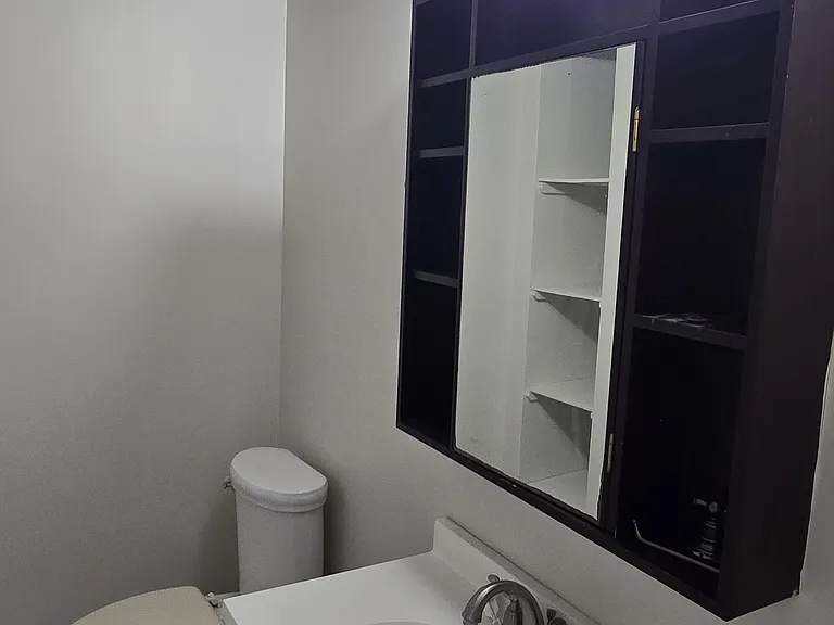1811 E Pratt St — Photo 15