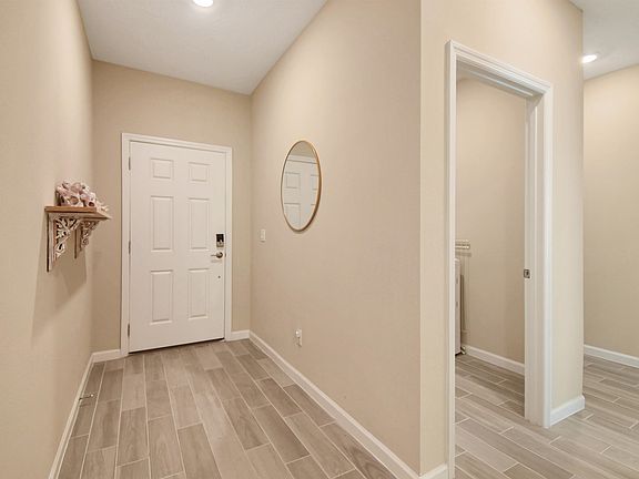 5th image of 438 Stone Arbor Ln