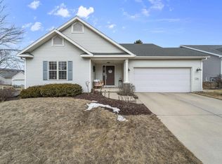 7884 Wood Reed Dr, Madison, WI 53719