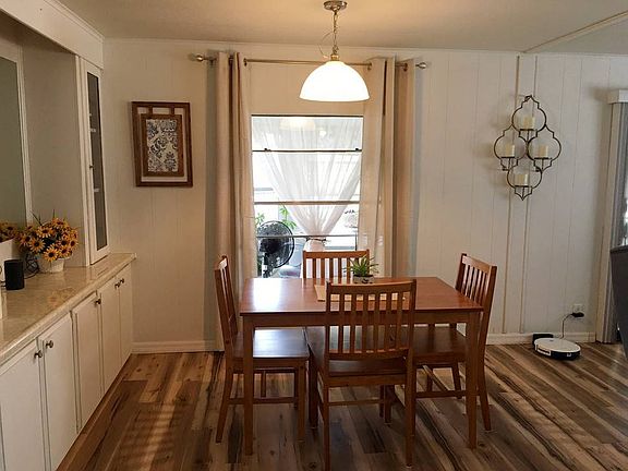 4th image of 1350 NE 36th Ave #130