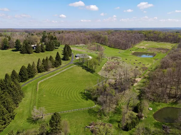 1085 Pleasant Valley Rd, Mansfield, OH 44903