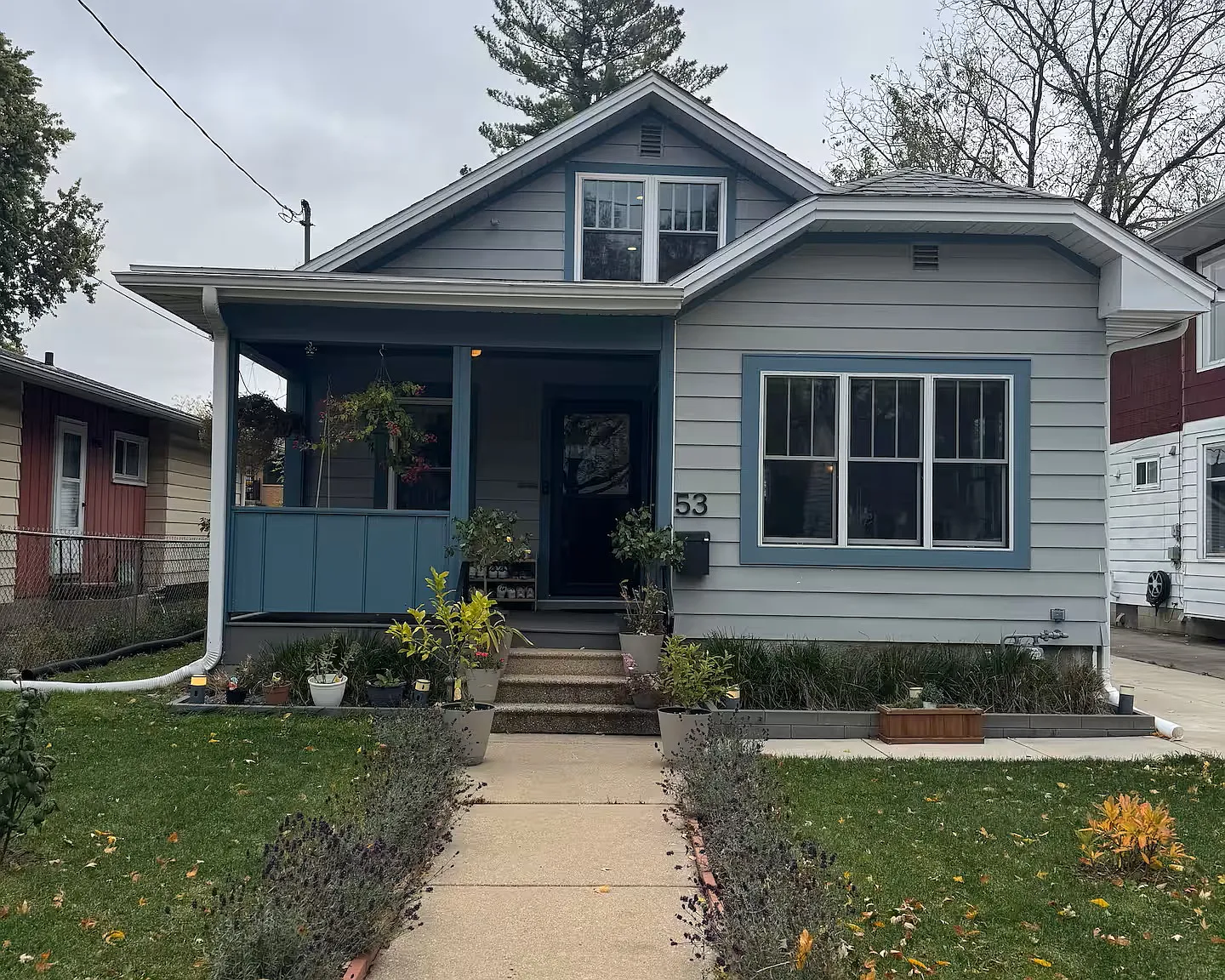 2 bed, 1829 sqft, $3,000 — Photo 1