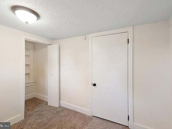 4th image of 281 W Main St
