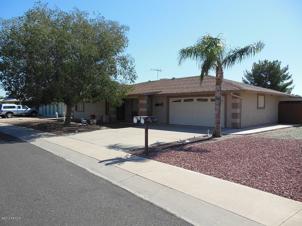 1st image of 9607 W Terrace Ln
