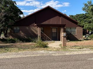 701 E Hancock Ave, Alpine, TX 79830