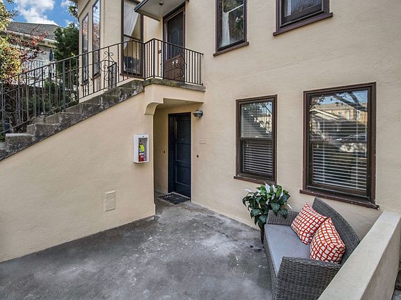 3rd image of 1910 Alameda Ave #772fd17df