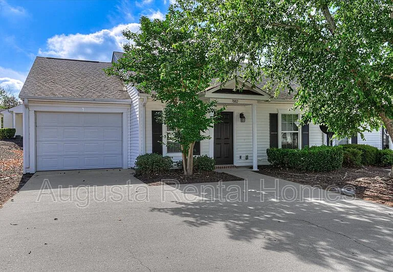7002 Reagan Cir #1 — Photo 2