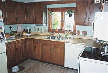 5th image of 16997 Bob White Cir