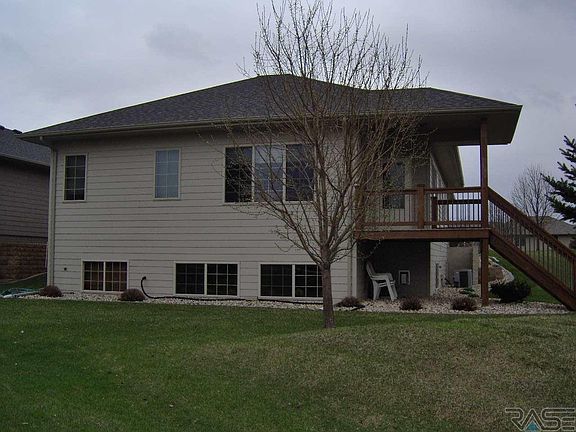 3rd image of 3513 S Prairie Gardens Pl