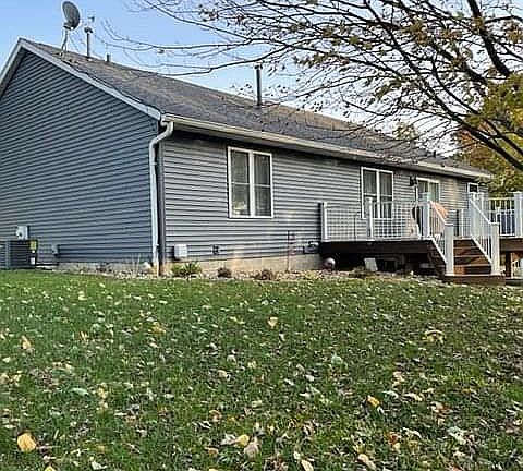 3rd image of 5637 S Matt Cody Ct