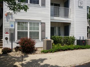 317 Waterford Dr, Edison, NJ 08817