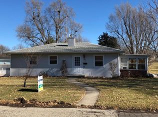 221S S Frederick Ave, Maryville, MO 64468
