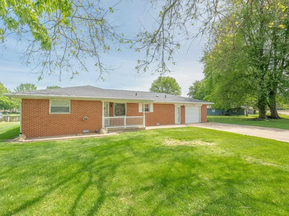 2238 N Sunset Dr, Warsaw, IN 46580