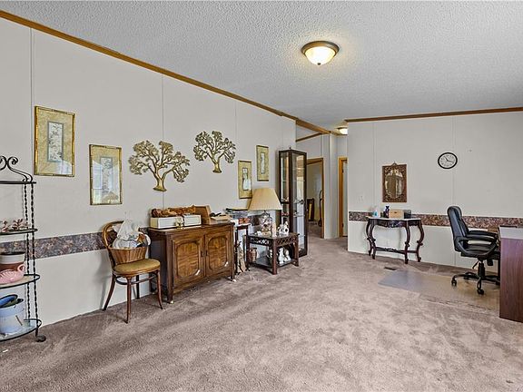 5th image of 191 River Rd