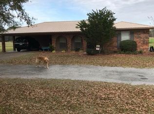 21 Stump Town Rd, Silver Creek, MS 39663