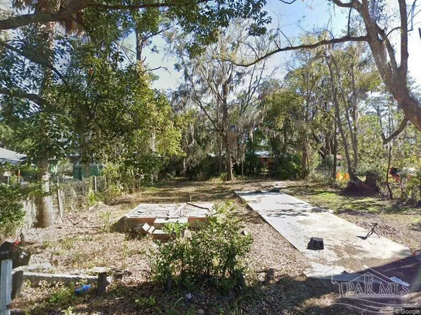 105 13th Ave SW, Jasper, FL 32052